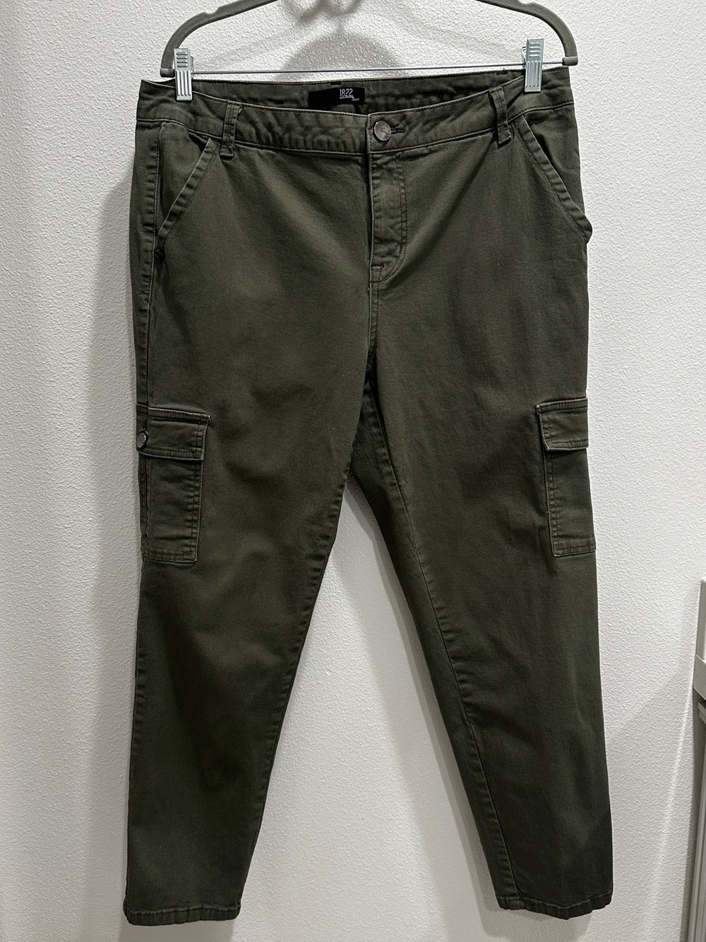1822 Denim Olive Green Cargo Jeans